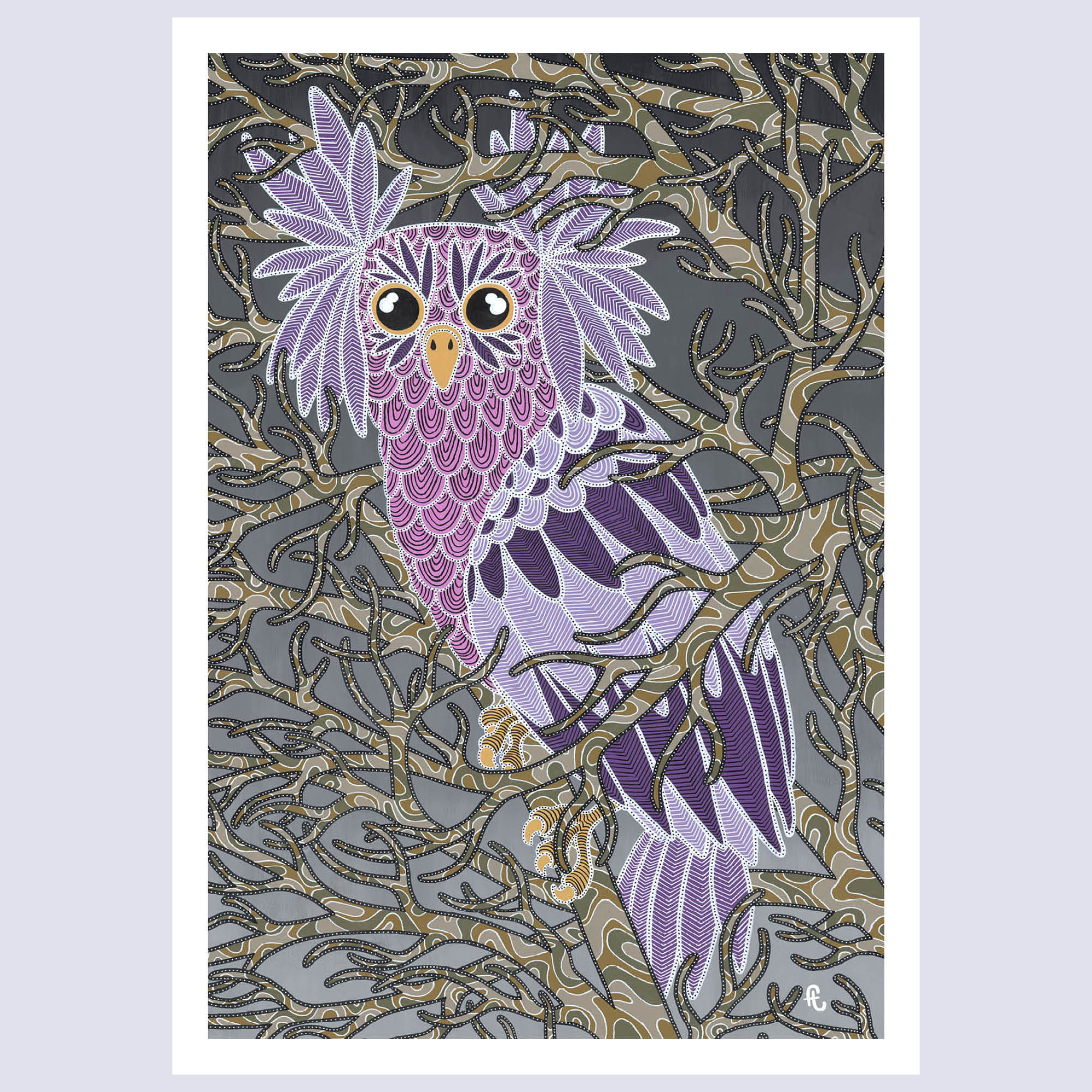 Tirage d'art en édition limitée de l'oeuvre Hybride par l'artiste Fabien Trarieux représentant une chouette hybride mauve perchée sur des branches graphiques sur un fond gris dégradé.
